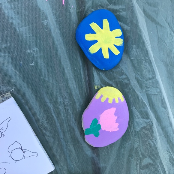 Theses are amazing rocks to put in you’re garden. - Picture 2 of 2